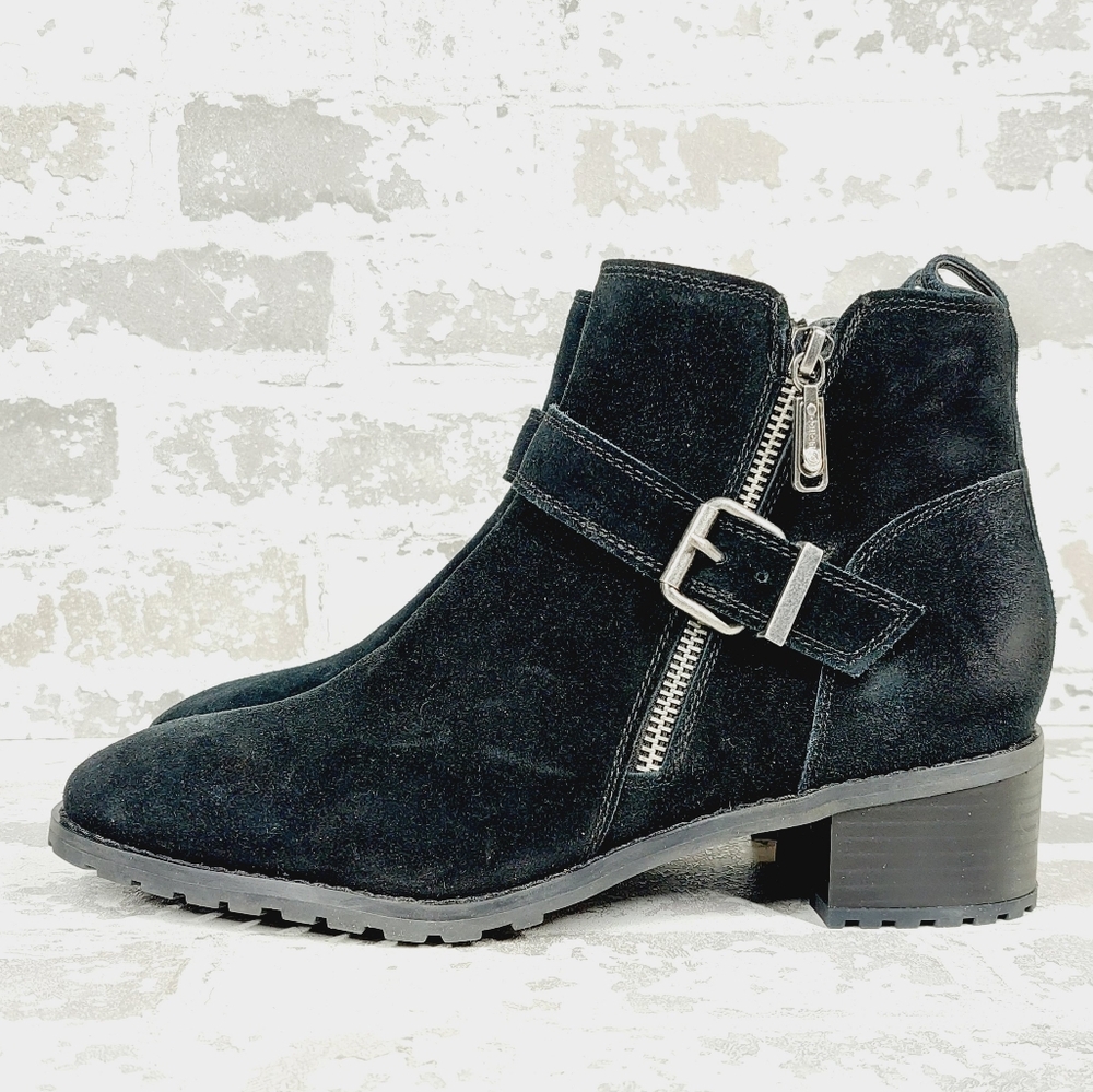 New Blondo Susan Black Suede Waterproof Zip Up Ankle Booties M419